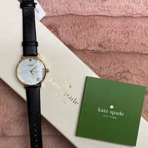 NIB kate spade Women’s Metro Monogram watch “R”